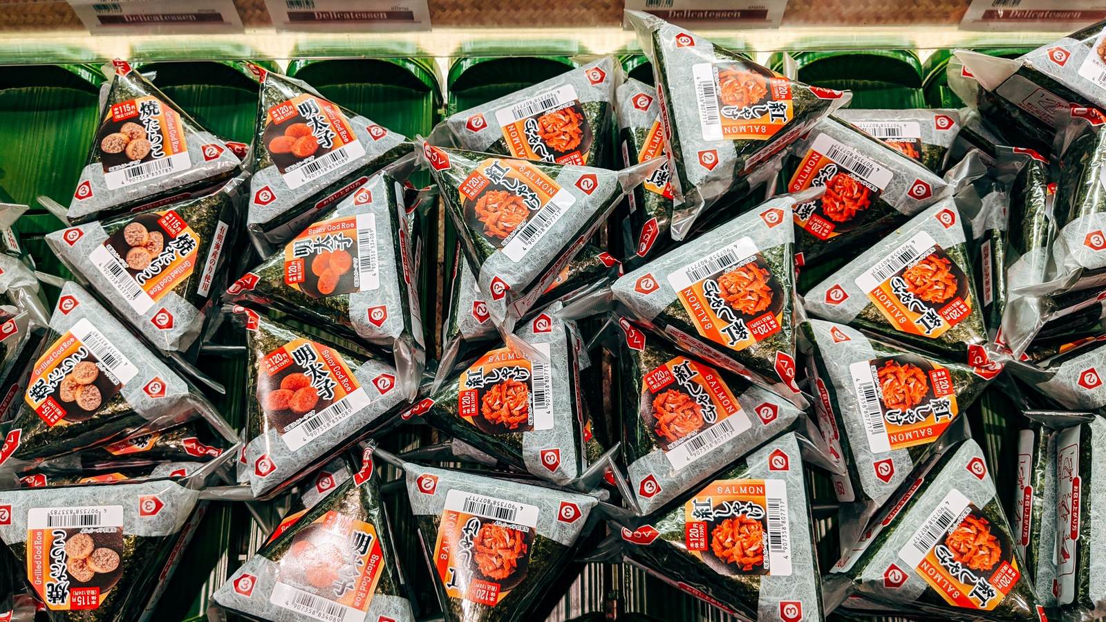 AI Camera Analytics Applications: The Optimal Solution for Convenience Store Chains