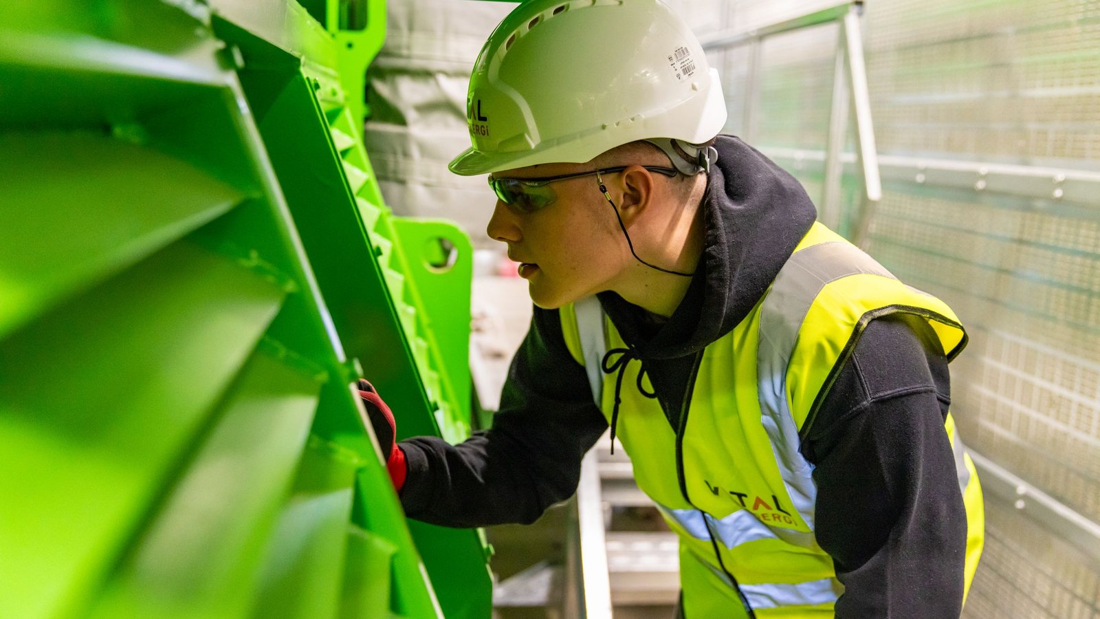 AI-Powered Factory Safety Monitoring: Reduce Accidents by Up to 80% with Real-Time Alerts