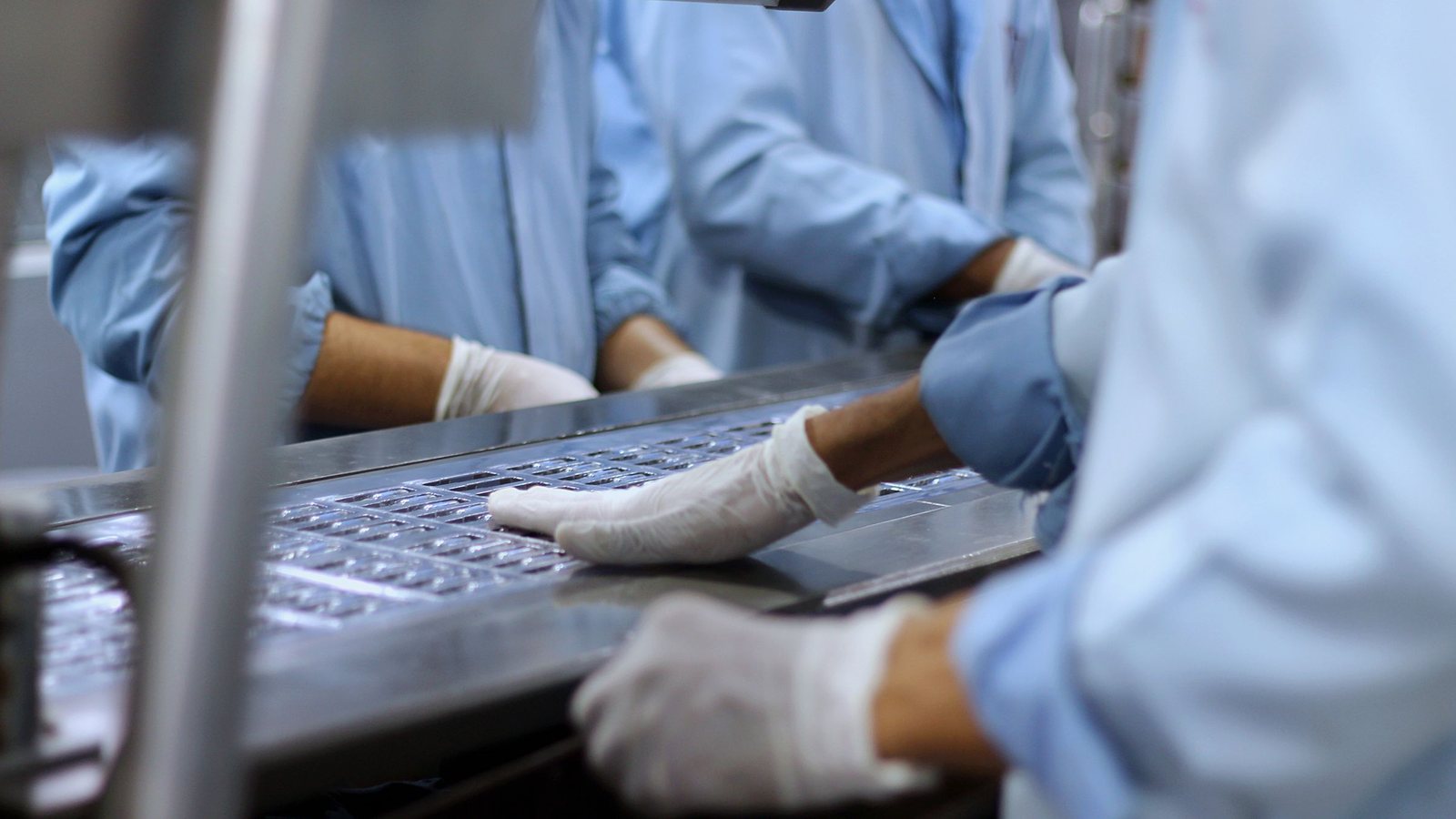 When to Use AI Camera for Packaging Line Monitoring